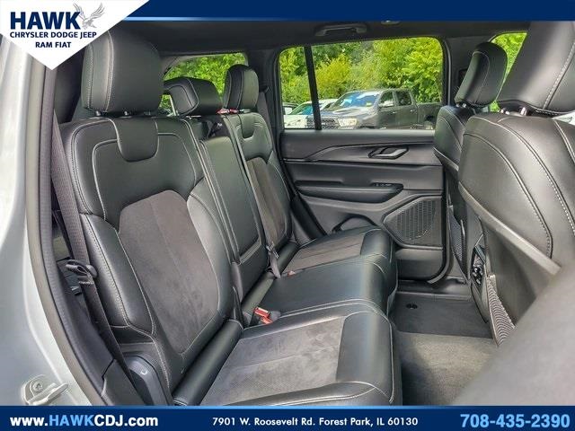 2024 JEEP GRAND CHEROKEE - Image 29