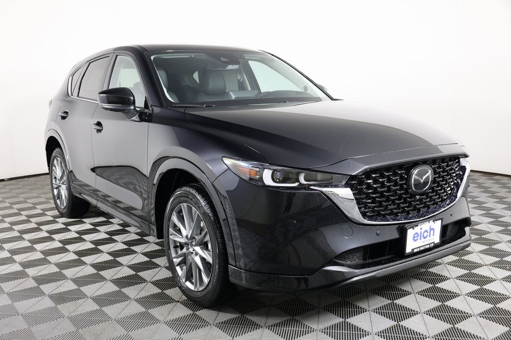 2025 Mazda CX-5 S Premium Plus package's photo