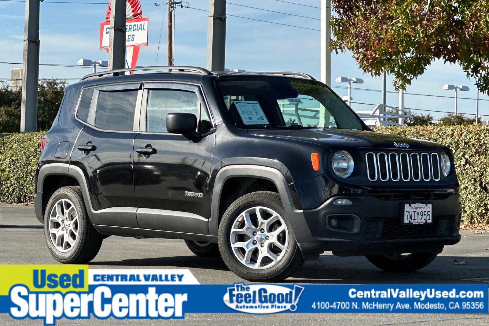 2016 Jeep Renegade Latitude's photo