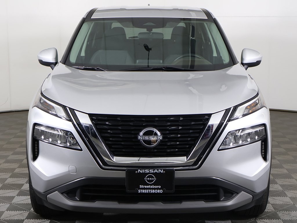 2022 Nissan Rogue SV photo 7