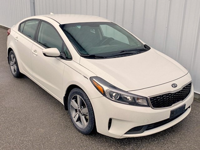 2018 Kia Forte S photo 2