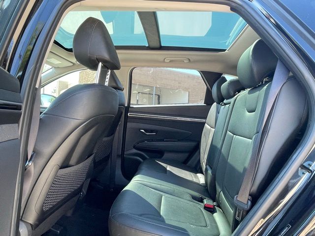 2022 Hyundai Tucson Limited photo 6