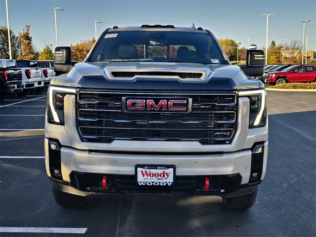 2026 Gmc Sierra 2500 HD AT4 photo 2