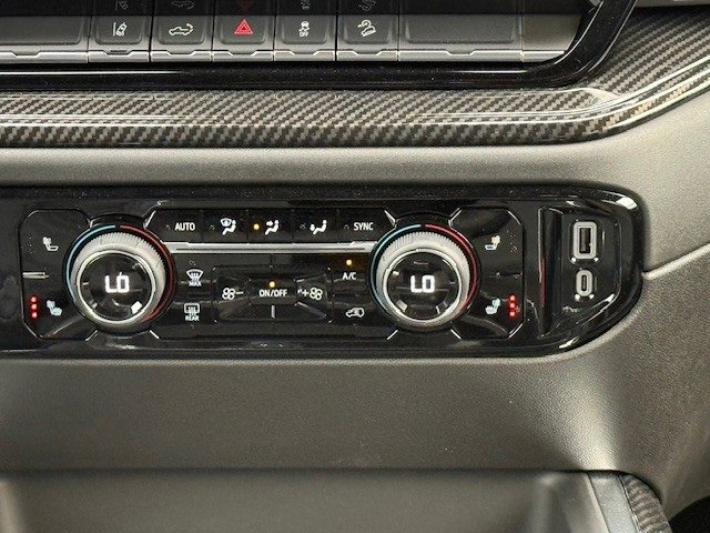 2025 Chevrolet Silverado 2500HD LT photo 24