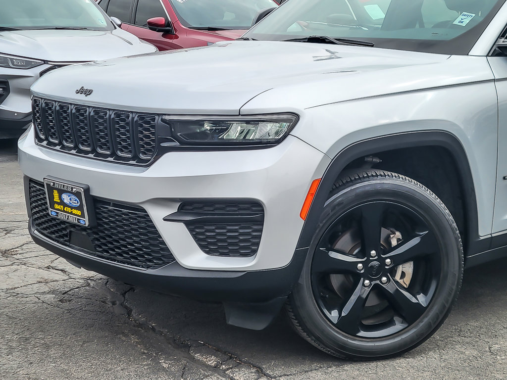 2023 JEEP GRAND CHEROKEE - Image 1
