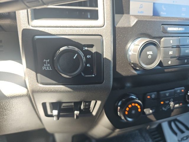 2020 Ford F-350 photo 15