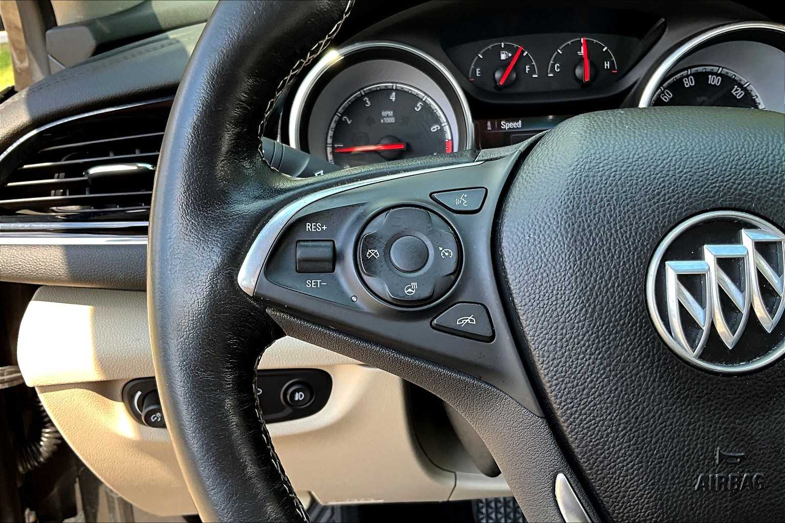 2018 Buick Regal Sportback Preferred II photo 20