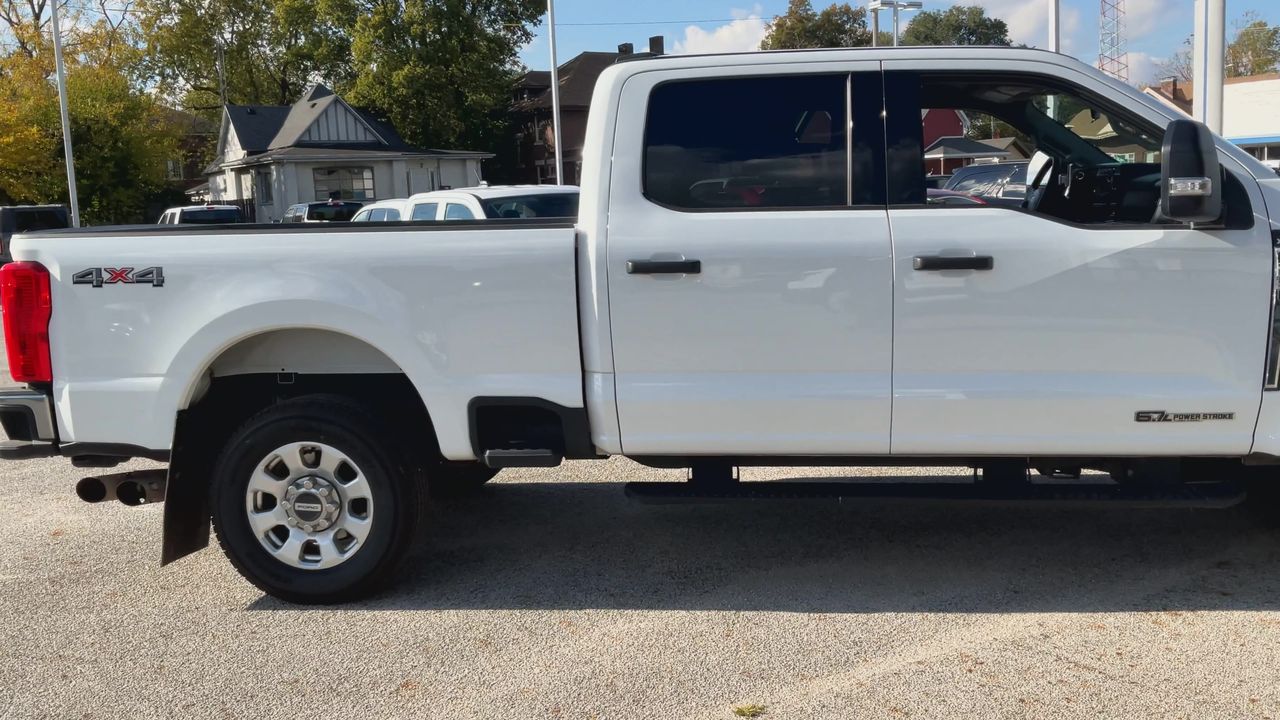 2024 Ford F-250 XLT King Ranch photo 2