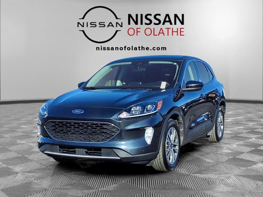 2022 Ford Escape SEL's photo