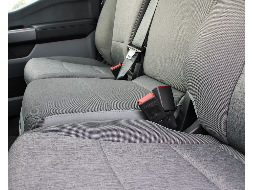 2026 Ford F-250 XL photo 4