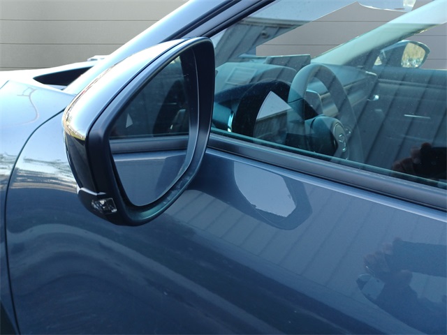 2025 Mazda CX-50 Premium Plus photo 11