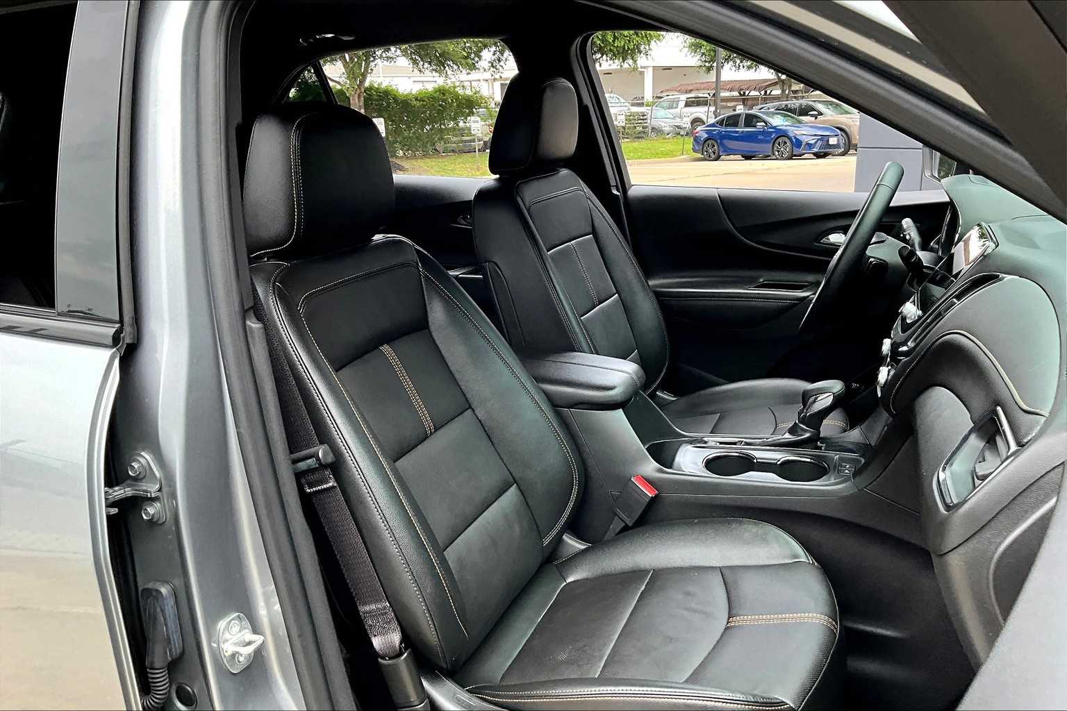 2023 Chevrolet Equinox Premier photo 5