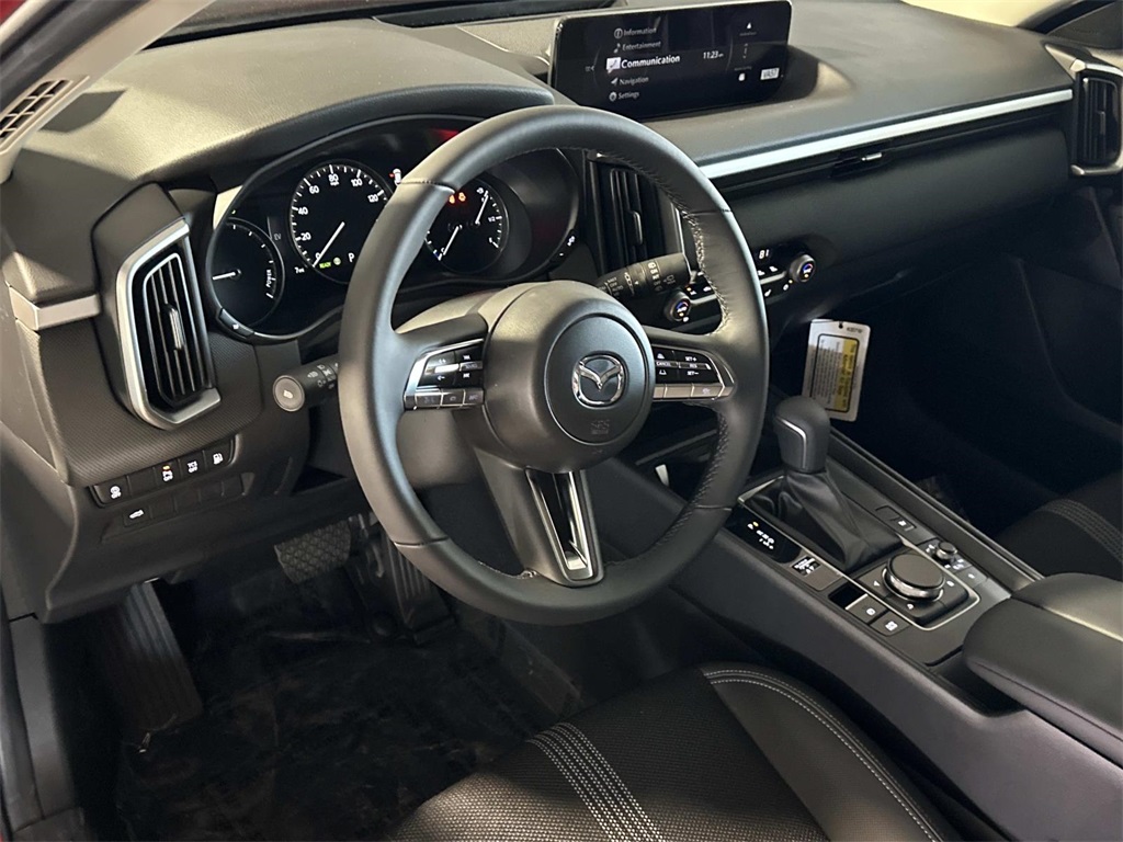 2026 Mazda CX-50 2.5 Preferred photo 2