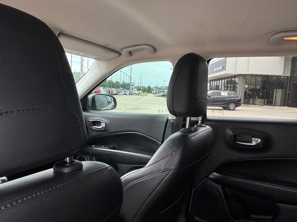 2021 Jeep Compass Altitude photo 12