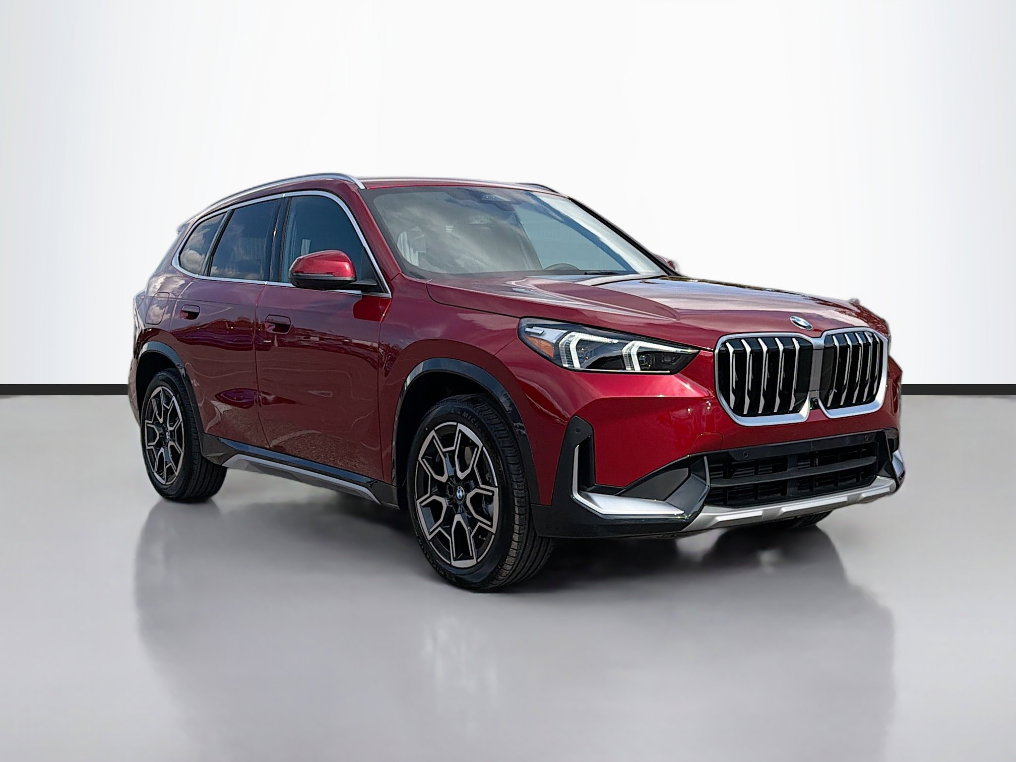 2026 BMW X1 28i's photo