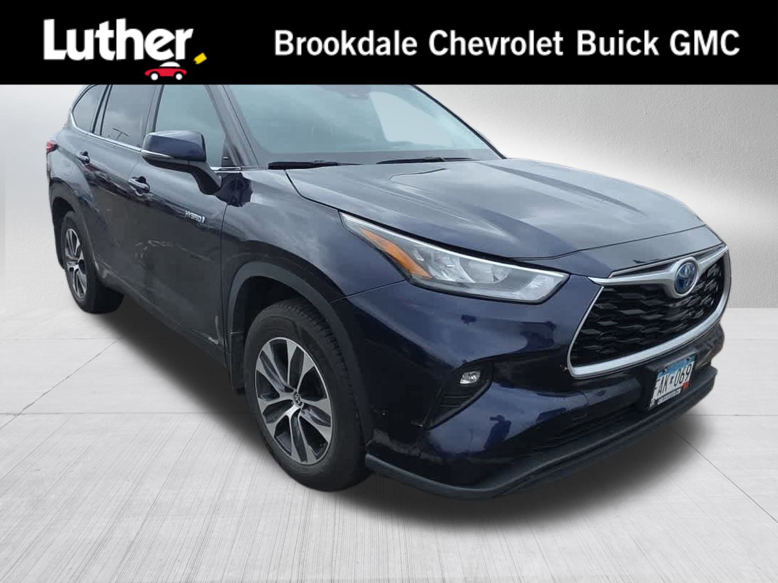 2020 Toyota Highlander XLE's photo