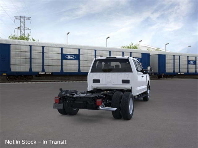 2025 Ford F-350 photo 6