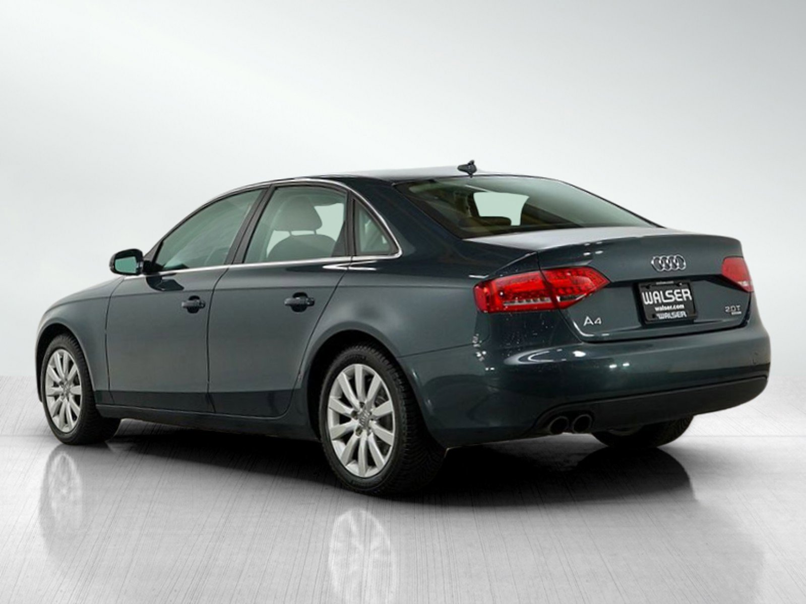 2011 Audi A4 2.0T Premium Plus photo 3