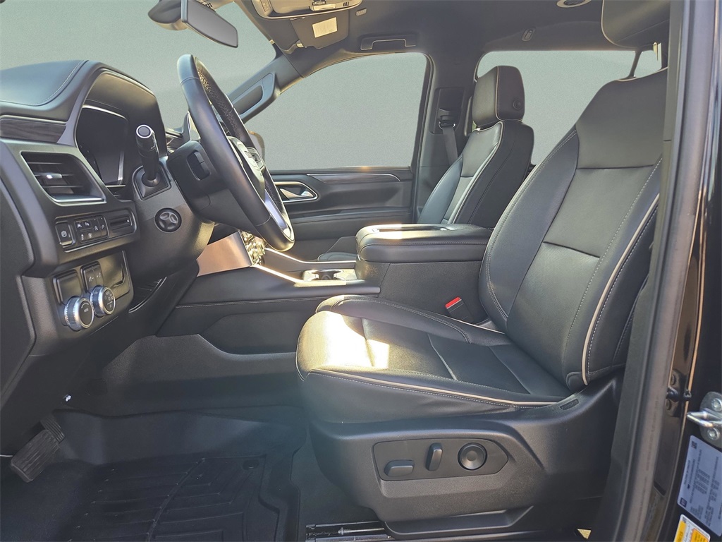 2022 Gmc Yukon XL SLT photo 13