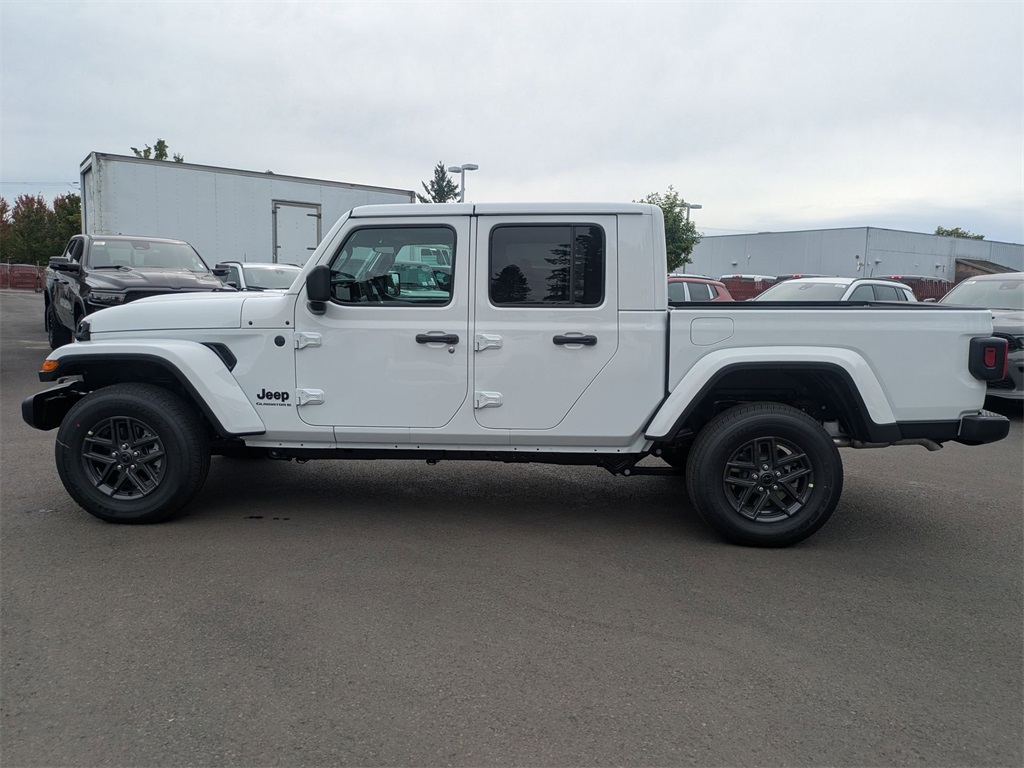 2025 Jeep Gladiator Sport S photo 4