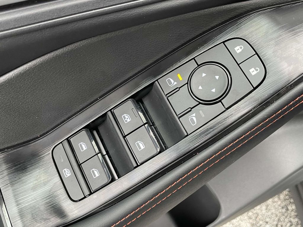 2026 Nissan Rogue SV photo 12