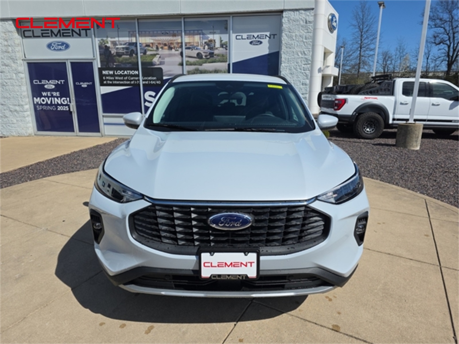 2025 Ford Escape Plug-In Hybrid photo 2