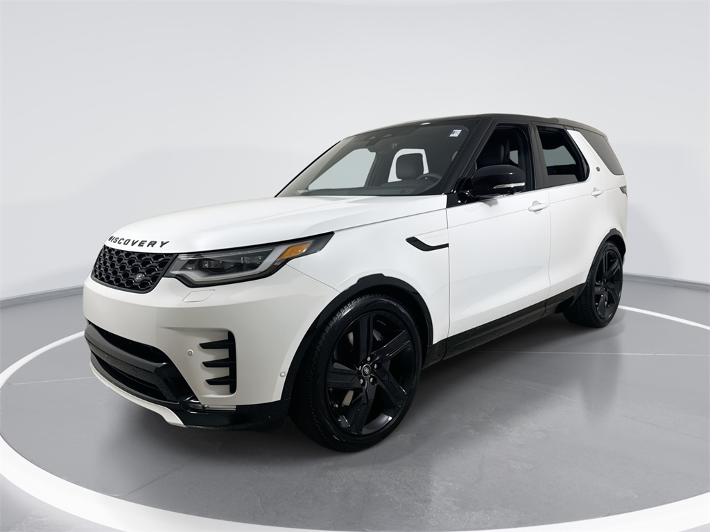 2025 Land Rover Discovery Dynamic SE's photo