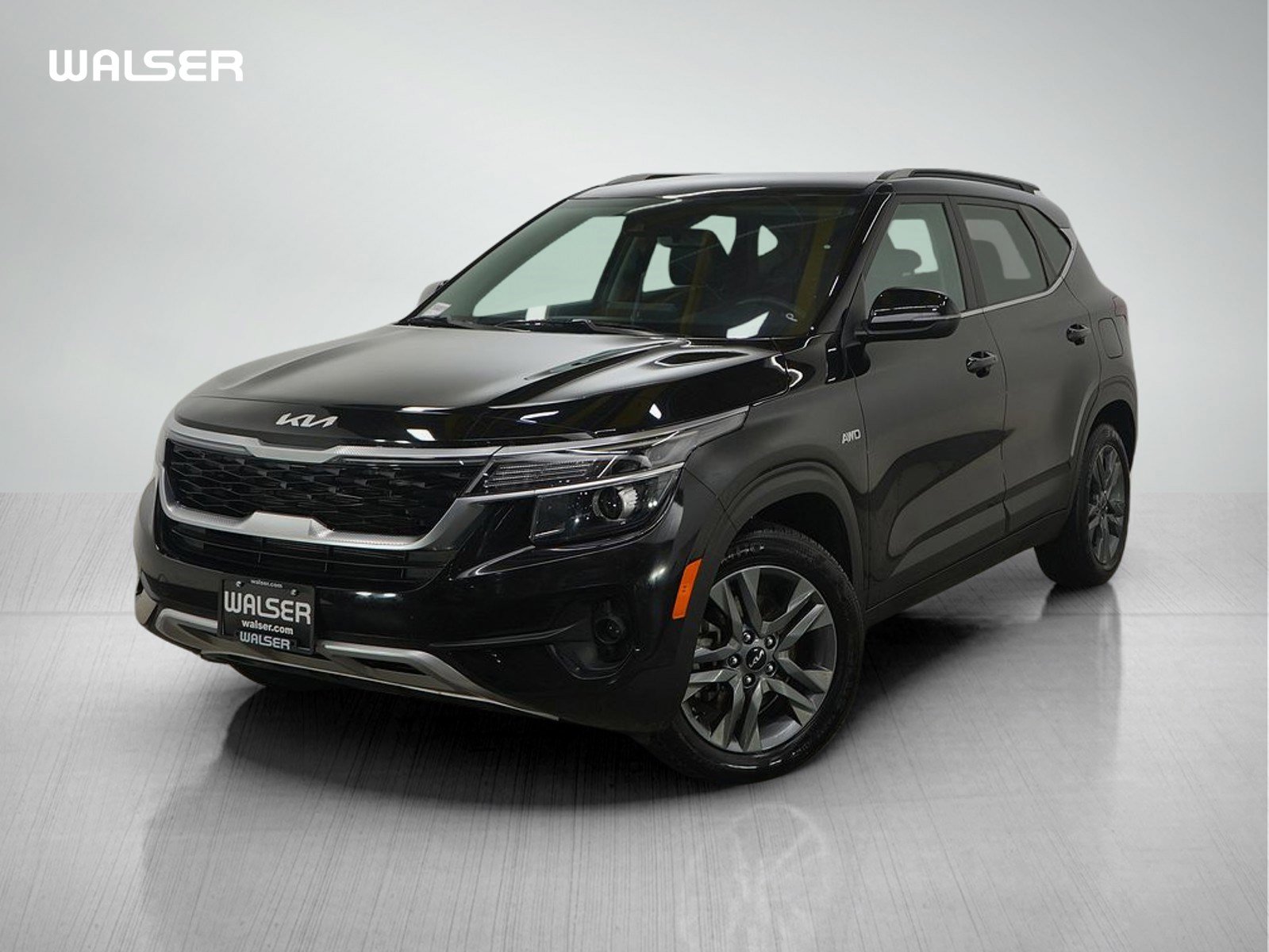 2023 Kia Seltos S's photo