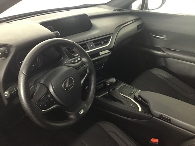2021 Lexus UX 250h F SPORT photo 7