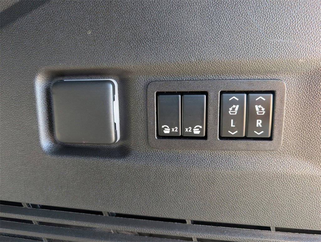 2023 Gmc Yukon XL Denali photo 19