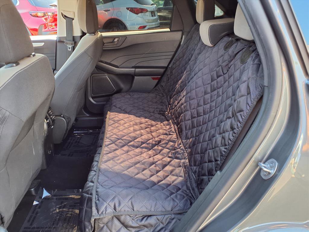 2022 Ford Escape SE photo 4