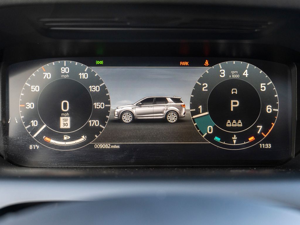 2024 Land Rover Discovery Sport S photo 13