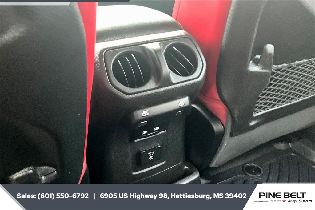2024 Jeep Wrangler Rubicon 392 photo 22