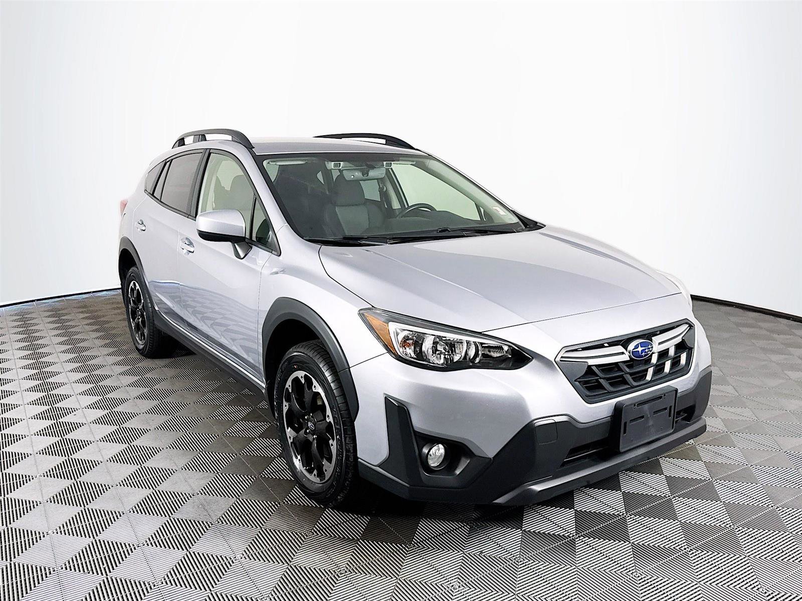 2022 Subaru Crosstrek Premium photo 2
