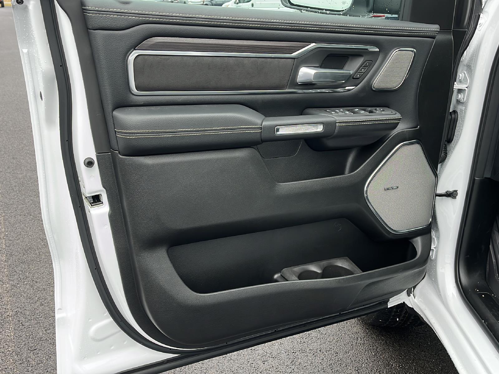 2025 Ram 1500 Laramie photo 20