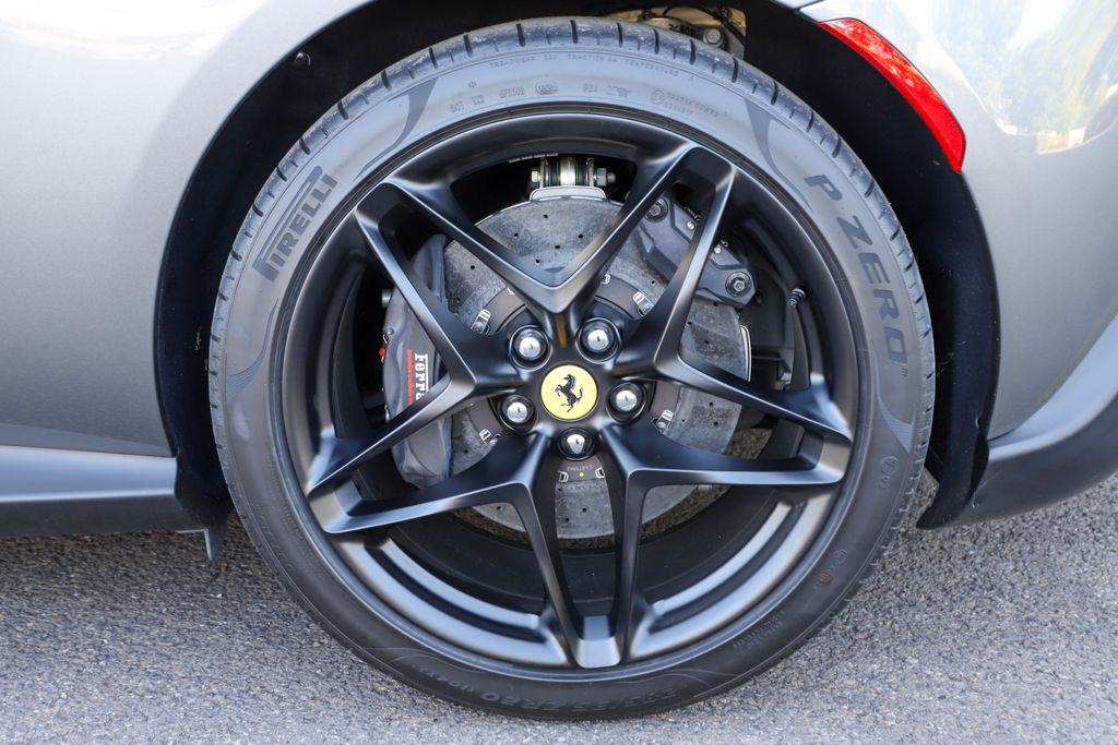 2024 Ferrari Roma photo 40