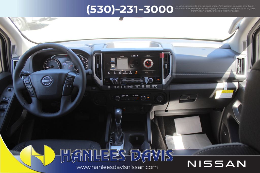 2025 Nissan Frontier Crew Cab SV photo 15