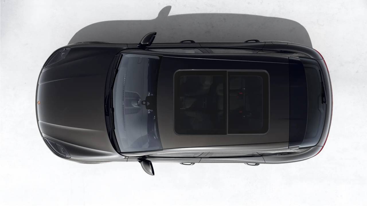 2026 Porsche Macan T photo 5