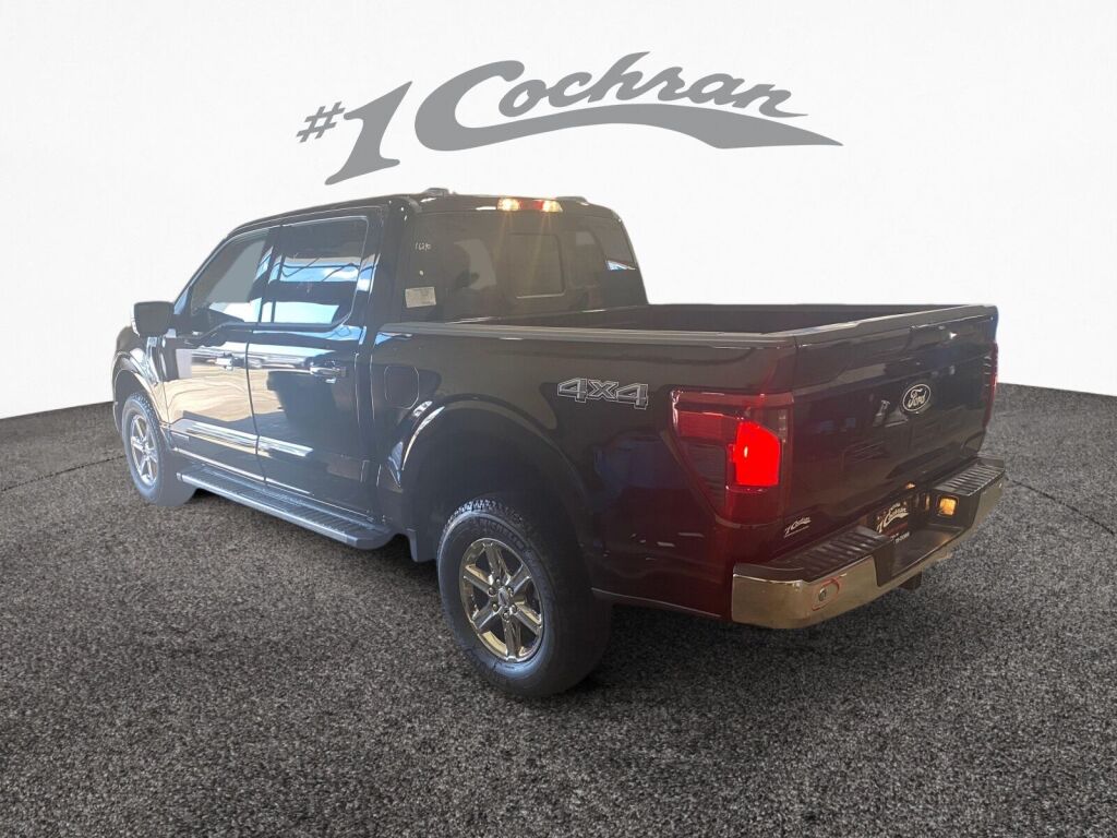 2025 Ford F-150 XLT photo 4