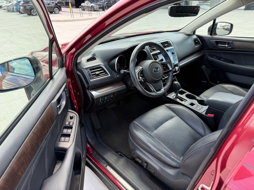 2018 Subaru Outback Limited photo 8