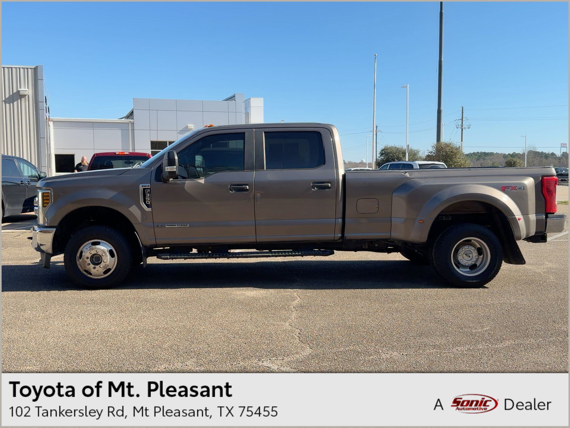 2019 Ford F-350 Super Duty XL's photo