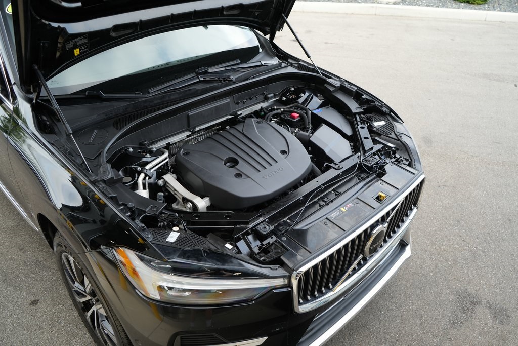 2023 Volvo XC60 B5 Plus photo 32