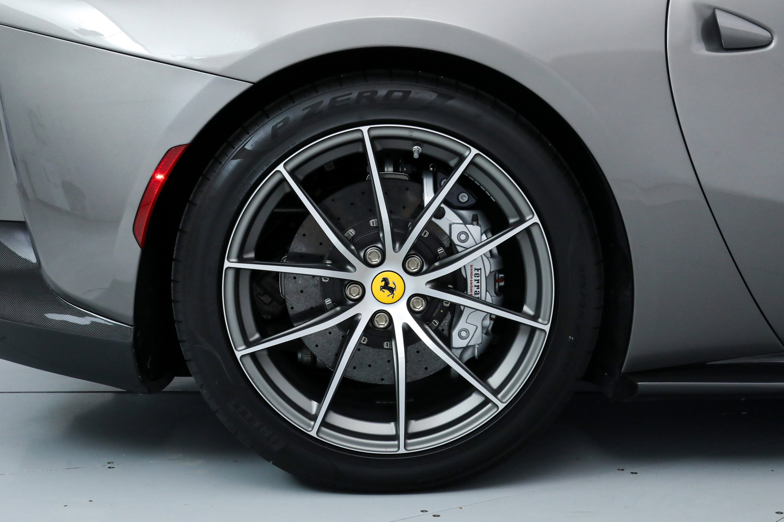 2022 Ferrari 812 GTS photo 40