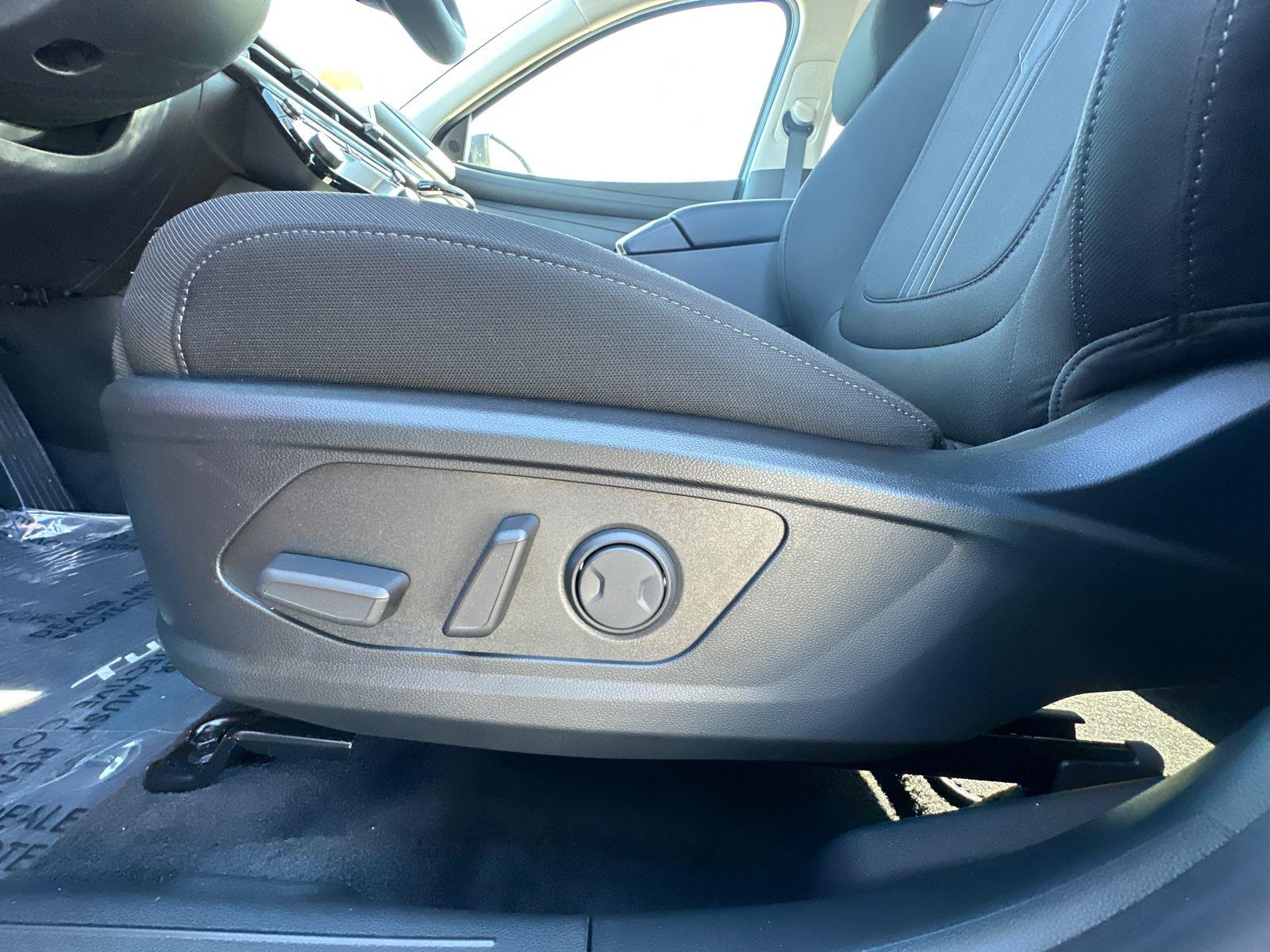 2026 Hyundai Tucson SEL photo 10