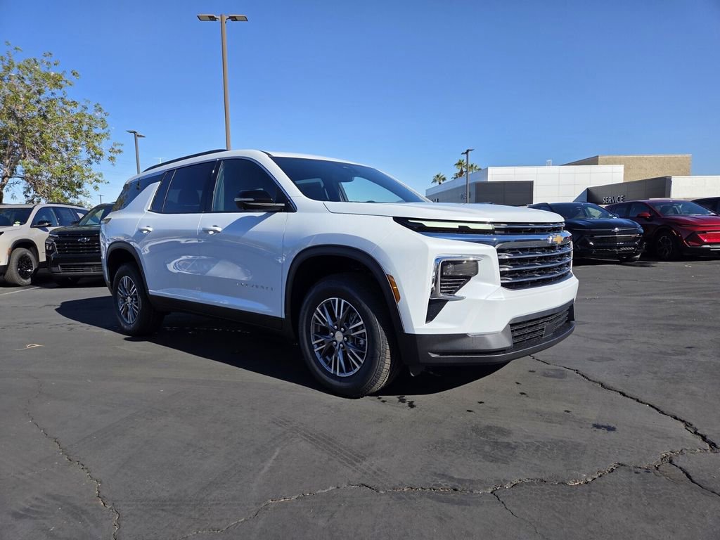 2026 Chevrolet Traverse LT's photo