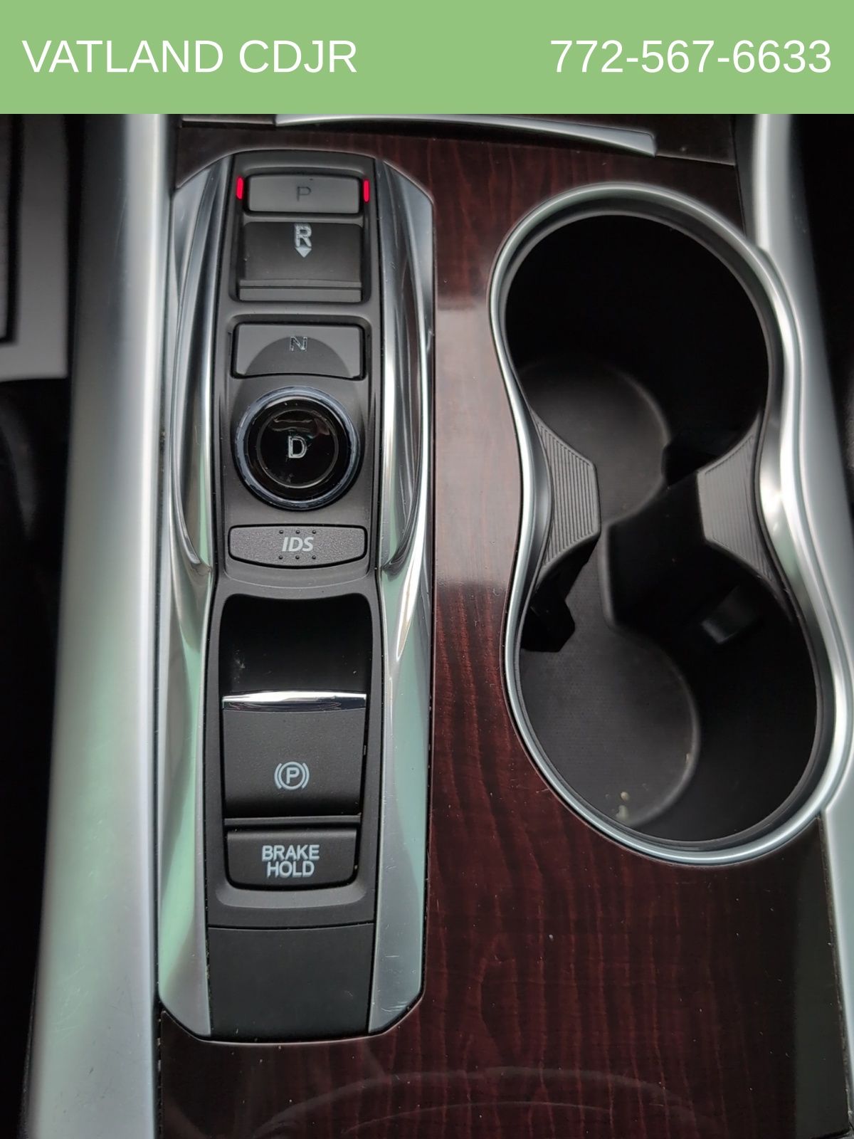 2015 Acura TLX Technology photo 28