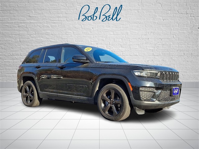 2023 Jeep Grand Cherokee Altitude's photo