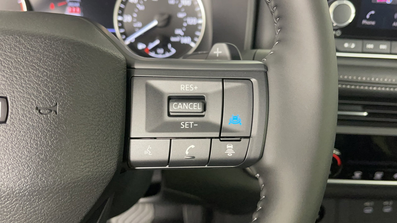 2025 Nissan Rogue SV photo 24
