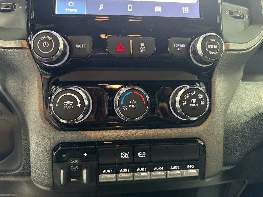2025 Ram 4500 Tradesman photo 32
