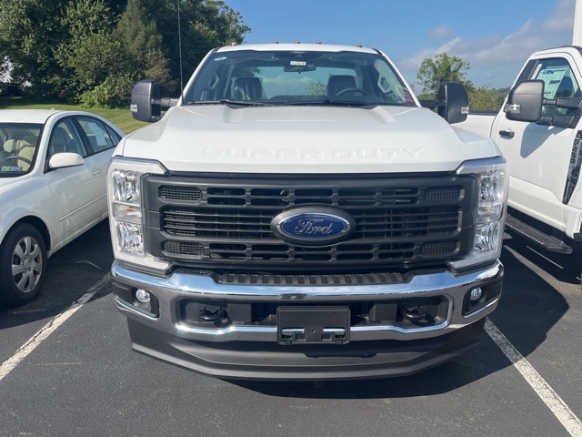 2026 Ford F-250 XL photo 2